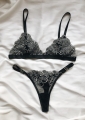 roseline bralet i stringi.jpg